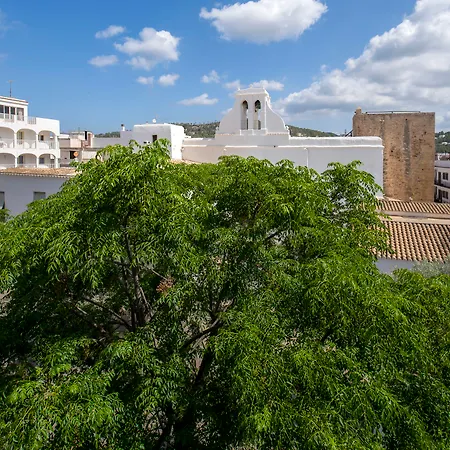 Tramuntana Apartman San Antonio